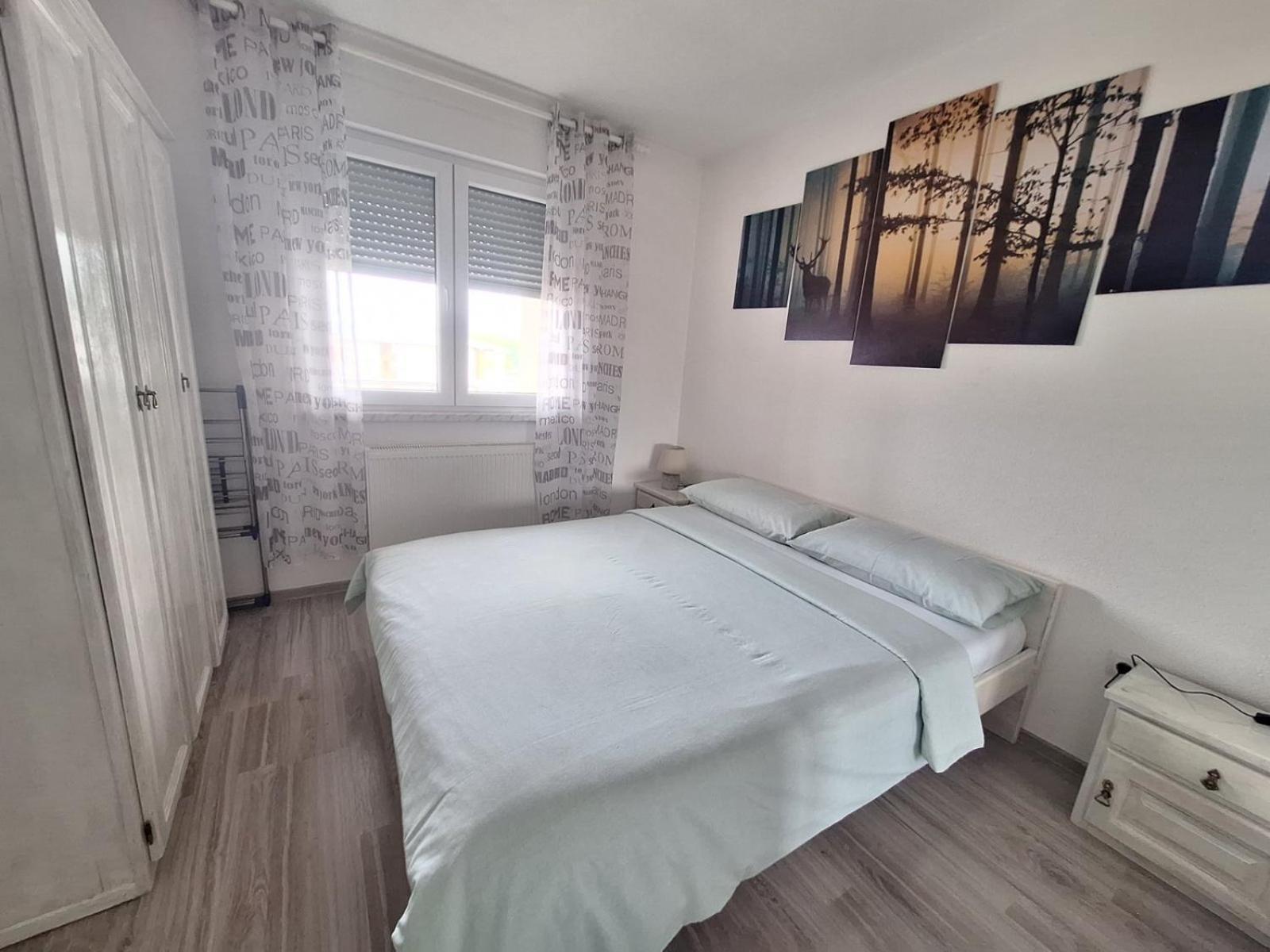 Apartman Lilly Modrica Εξωτερικό φωτογραφία